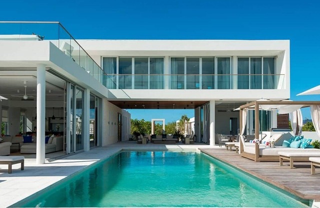 6 Bedroom Villa - Turks & Caicos