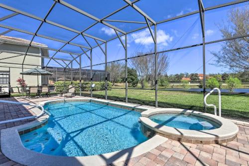6 Mi to Disney Gem with Pool and Spa in Kissimmee