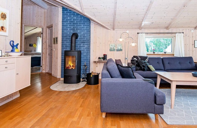 6 person holiday home in Hemmet