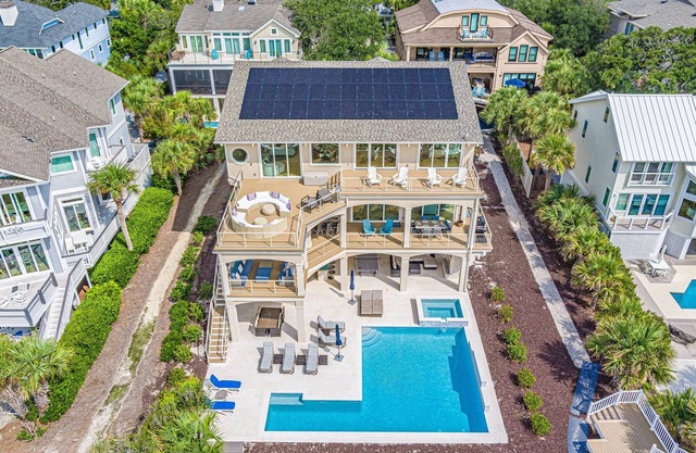 61 DUNE OCEANFRONT, PANORAMIC VIEWS, HUGE POOL & ENTERTAINMENT AREA