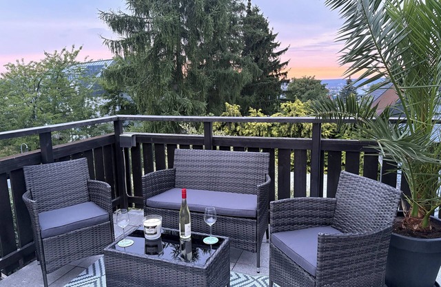 62m² junior suite with castle view and large roof terrace + free parking lot