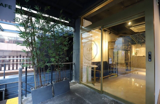 648 Hotel