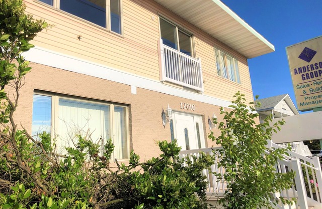 7 Bedroom, great for Groups close to Northside Park and Beach
