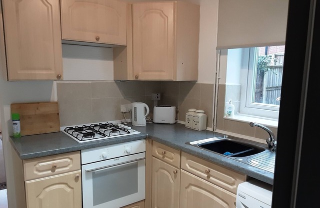 7 Guests - Pet Friendly - Idyllic Village