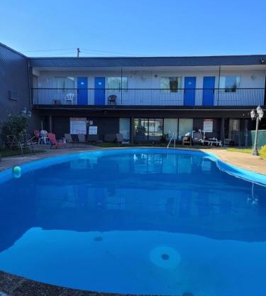 7 Nights Stay