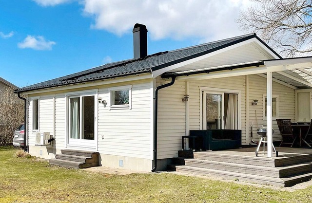 7 person holiday home in SÖLVESBORG