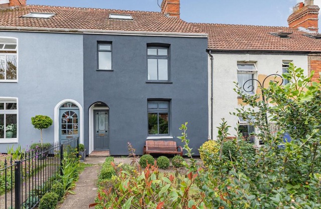 7 Severn Terrace