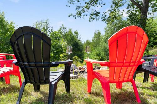 70 Private Acres-Sleeps 12-Fire Pit-Pet Friendly