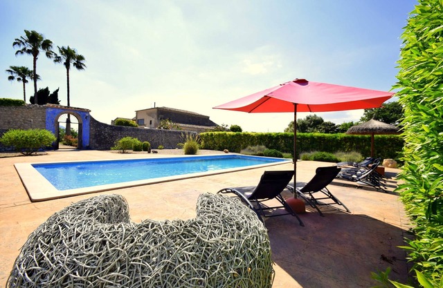 785884 Historic Finca Son Costa