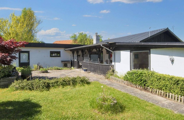 8 person holiday home in Ebeltoft