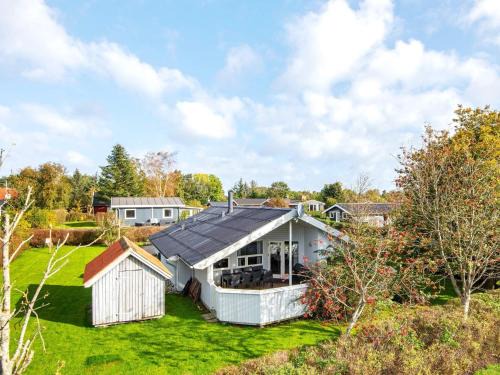 8 person holiday home in Juelsminde-By Traum