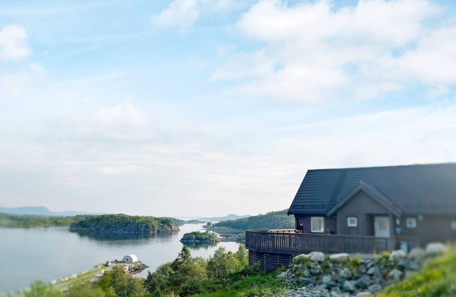 8 person holiday home in Leka-By Traum