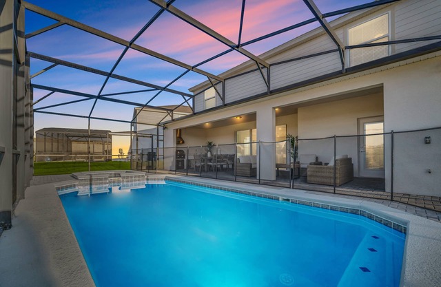 8BD Windsor Island Private Pool (WI 2300)