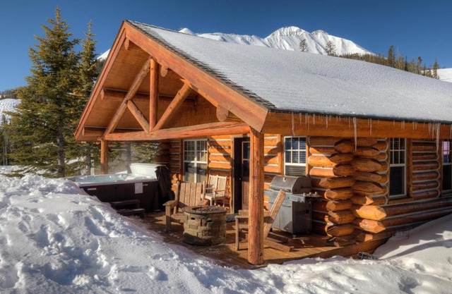 9 Cabin Hollow by Moonlight Basin Lodging