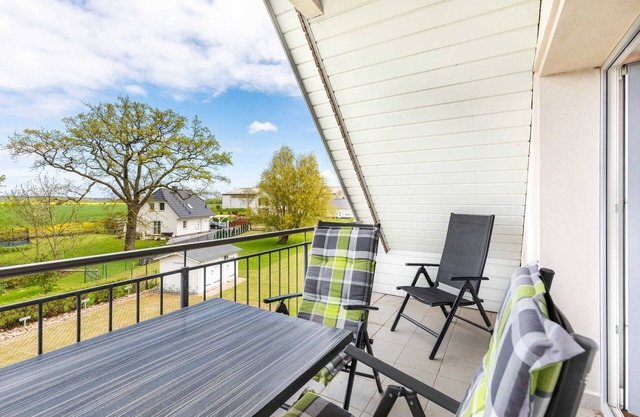 (9) Group booking up to 15 persons (upper floor) - Ostseeferienhaus Drachenflieger