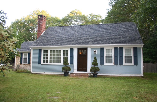 9 Turtle Cove- Charming 4BR antique home w/central A/C in Lakewood Hills