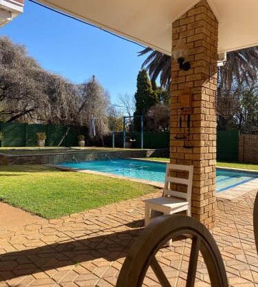 9 wena Ave Guesthouse