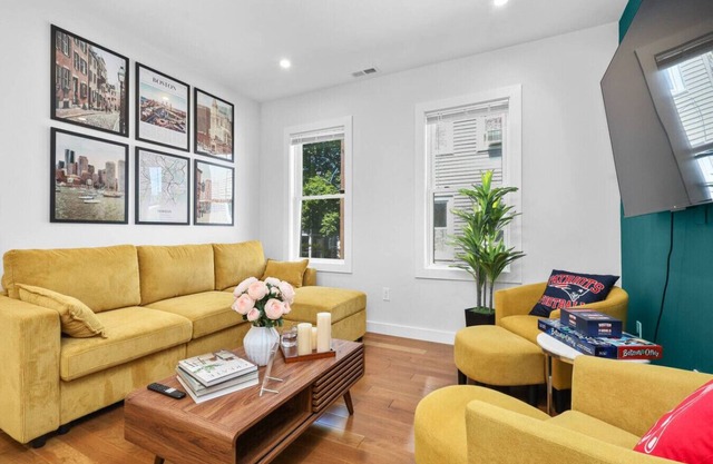 9BR6Bth Entire House Parking MIT/Harvard/TD Garden