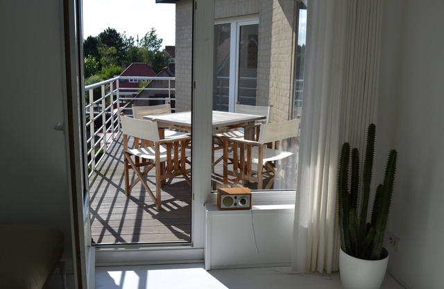 A Beautiful Holiday Apartment in Koksijde - Light, Design, Dunes, Peacefulness