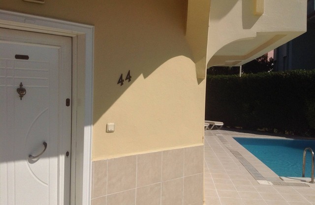 A beautiful private villa in a relaxing location close to Land of Legends!