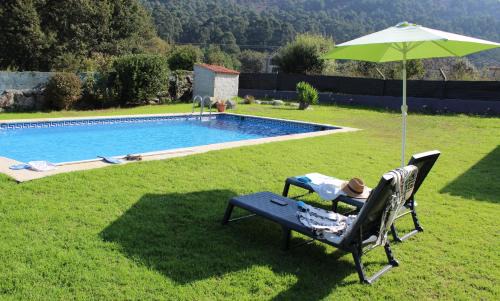 A Broula Casa con piscina