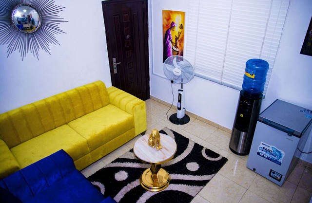 A cozy 1 bedroom apartment locates in Suncity Estate.