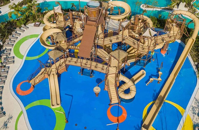 A Jungle Paradise Built for Luxury