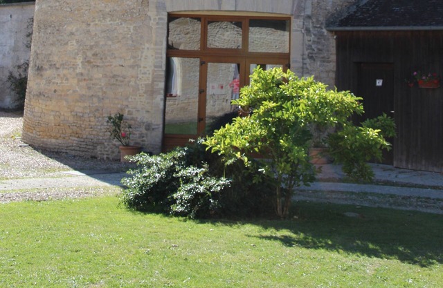 A large 17th century dwelling house 300 meters from the beach.