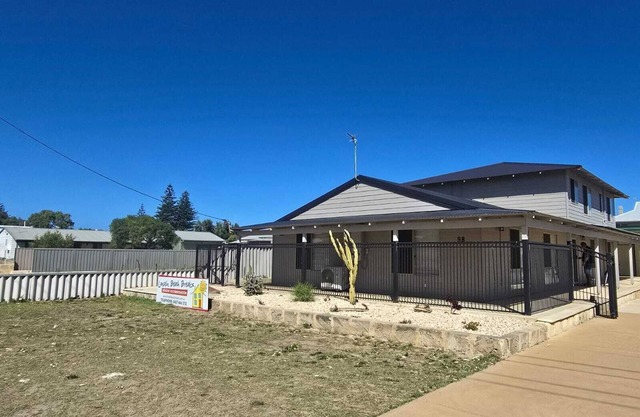 A modern & stunning 8-bedroom home - perfect for larger or multiple families.