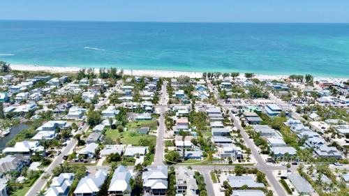 A Place in Paradise Unit B