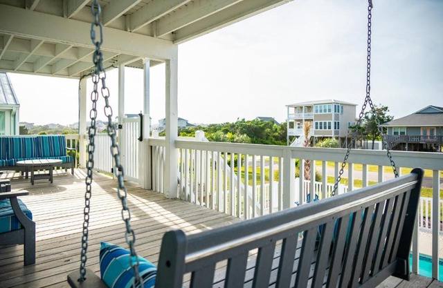 A Sea View Cottage by Oak Island Accommodations