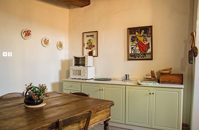 A Timeless and Cozy Mansion. in the heart of Tuscany!