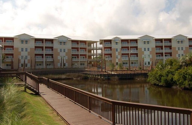 A Waterside Village Unit 407