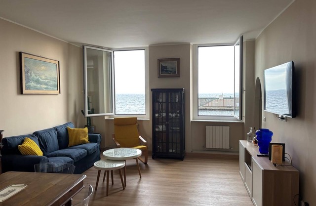 A window to the sea - Beautiful apartment all renovated Nervi Genoa