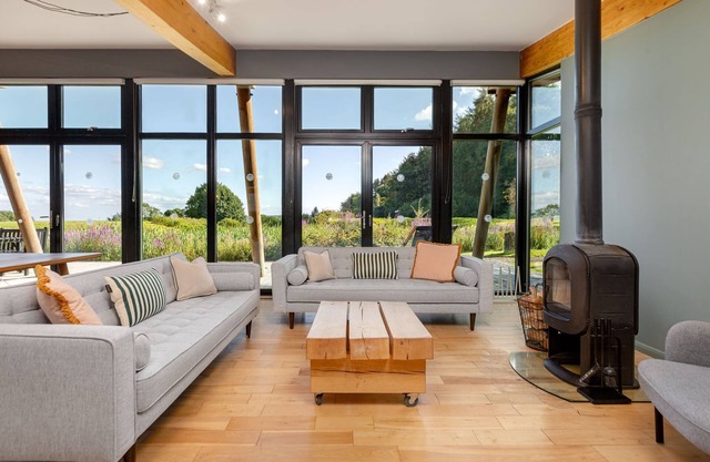 A yorkshire dale lodge that sleeps 6 guests in 3 bedrooms
