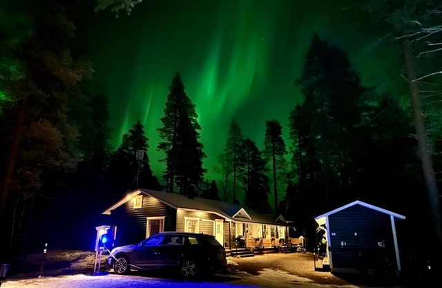 Aamurusko 1, Ylläsjärvi - Viikon varauksissa hintaan sis loppusiivous