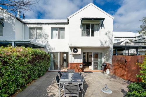 Abbys Villa - 3BR - Pool - Tennis - Family