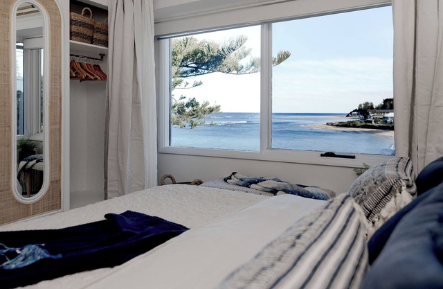 Absolute beach front with direct access to Blue Bay Beach - shoes optional