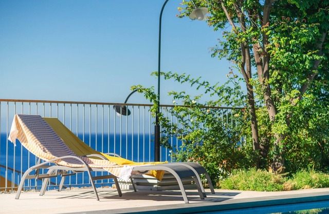 Accommodation 5 rooms in Funchal