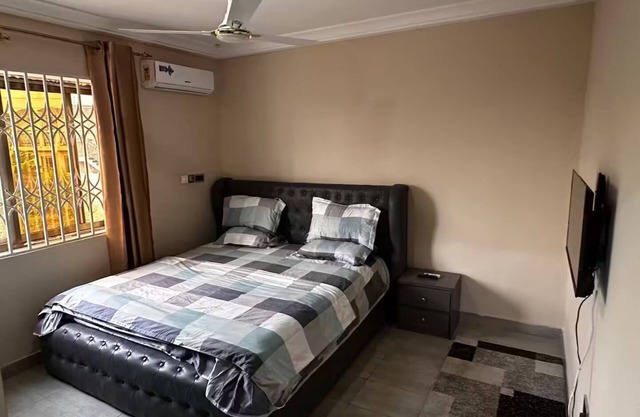 Accra 2 bedroom apartment