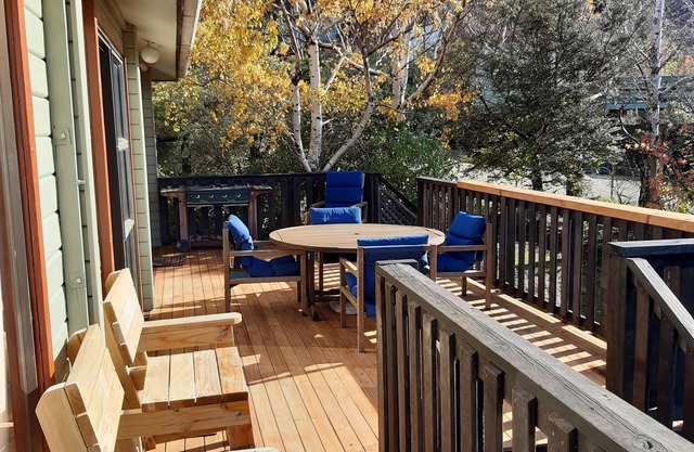 Acheron House - Family and Pet Friendly!