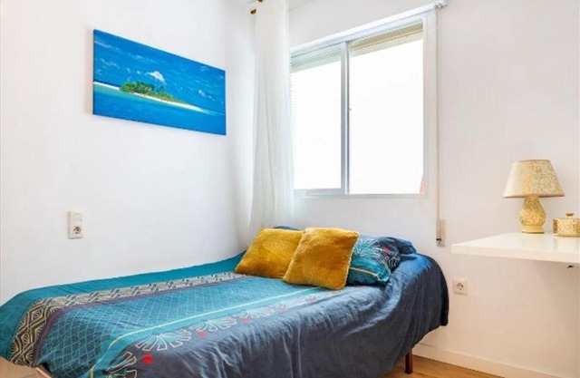 Acogedora Habitacion en apartamento compartido amplio y céntrico