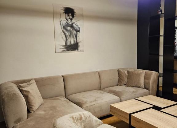 ADAV Luxus Apartment