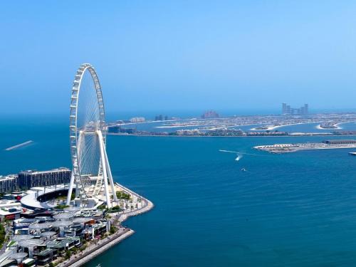ADDRESS BEACH RESORT Residence Million Dollar View 39th floor DXB AIRPORT VIP Shuttle