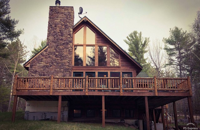 Adirondack Style Ski Chalet