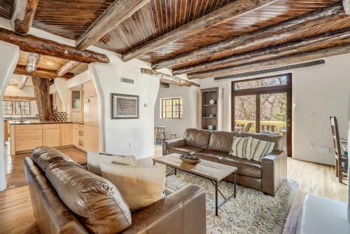 Adobe del Sur Architectural Gem Near Broadmoor