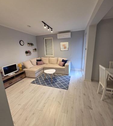 Adok Apartment