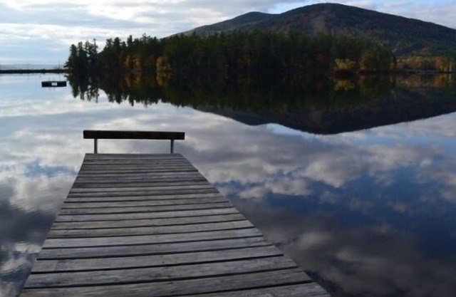 Adorable Cottage On Moose Pond With Nice Flat Sandy