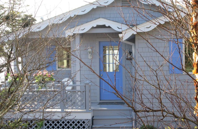 Adorable Oceanfront Cottage On Pemaquid Point