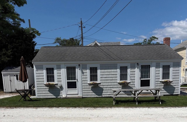 Adorable Unique Rental in West Dennis, MA Unit 5